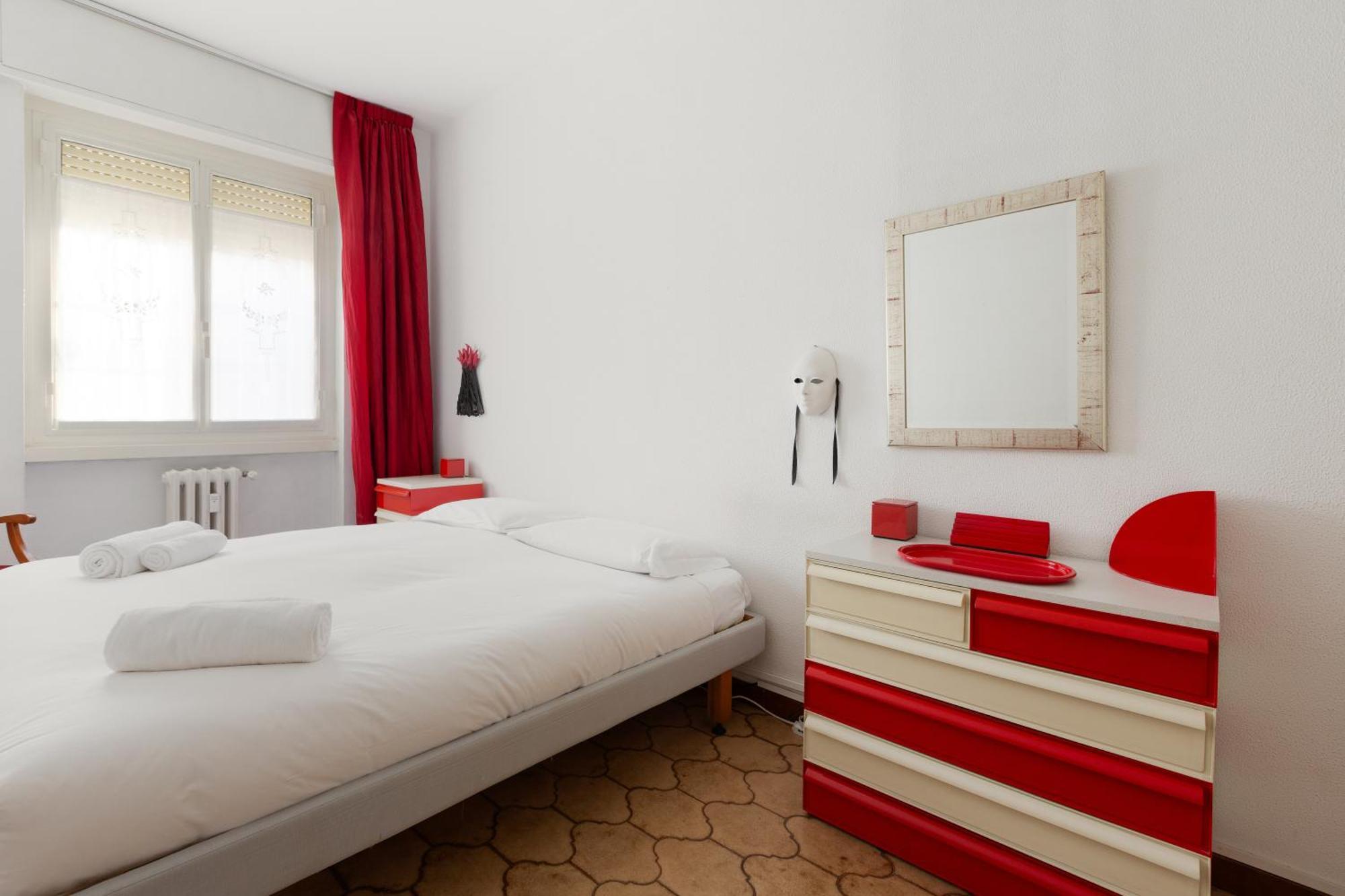 Milan-Linate Apartment With Balcony Eksteriør bilde